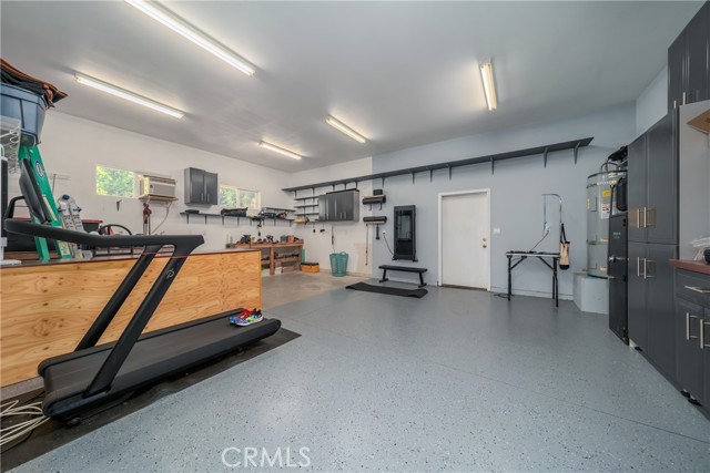 14274 Regina Way, Cobb CA: https://media.crmls.org/medias/d8bb1ca0-9a2d-4bcf-be4b-6f13824b1668.jpg