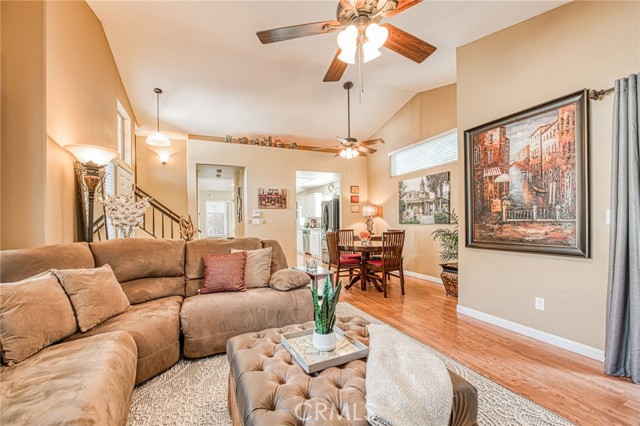 Detail Gallery Image 13 of 36 For 10668 N Lighthouse, Fresno,  CA 93730 - 3 Beds | 2/1 Baths