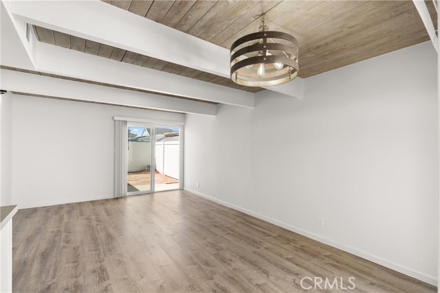 Detail Gallery Image 7 of 29 For 255 Prospect St, Newport Beach,  CA 92663 - 2 Beds | 2 Baths
