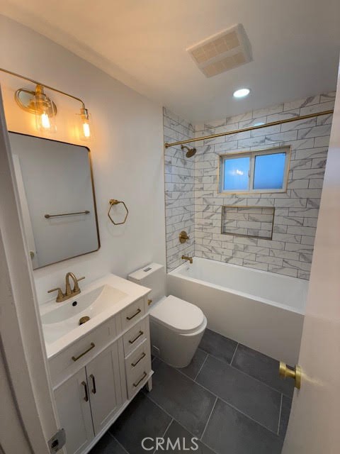 Detail Gallery Image 35 of 62 For 21108 Wilder Ave, Lakewood,  CA 90715 - 4 Beds | 2 Baths