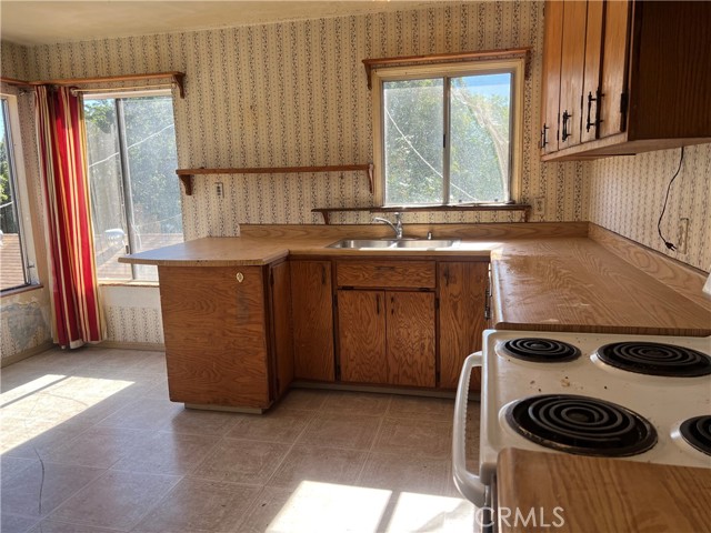 961 W 21st Street, San Pedro, CA, 90731 961 W 21st Street, San Pedro, CA, 90731