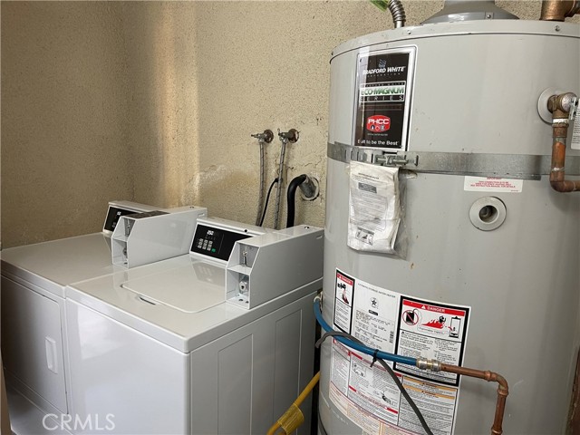 Detail Gallery Image 7 of 10 For 2021 Curtis Ave, Redondo Beach,  CA 90278 - – Beds | – Baths