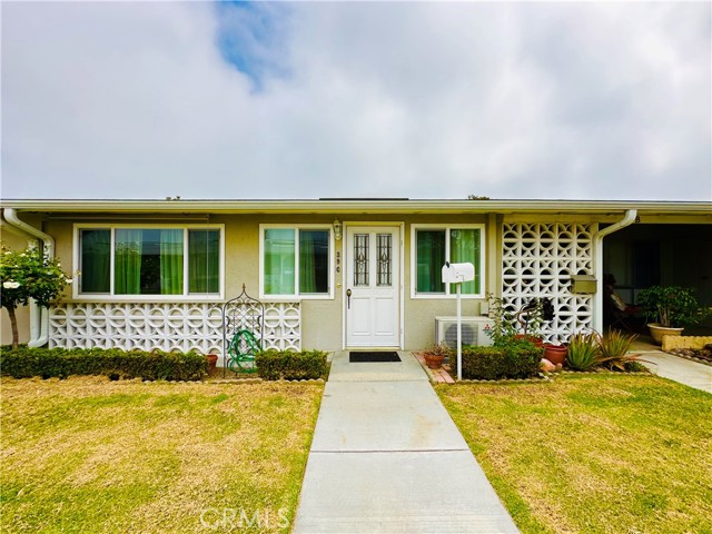 Detail Gallery Image 1 of 1 For 1624 Merion Way, M2-39c, Seal Beach,  CA 90740 - 1 Beds | 1 Baths