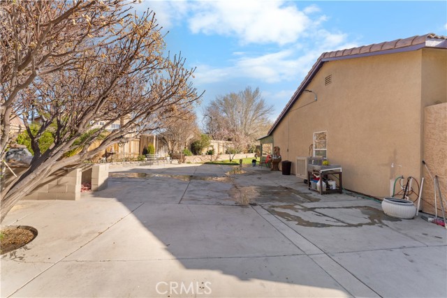 Detail Gallery Image 37 of 41 For 3320 Kipper, Palmdale,  CA 93535 - 4 Beds | 2 Baths