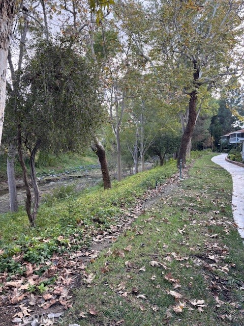 Detail Gallery Image 7 of 11 For 928 Avenida Majorca #B,  Laguna Woods,  CA 92637 - 2 Beds | 2 Baths