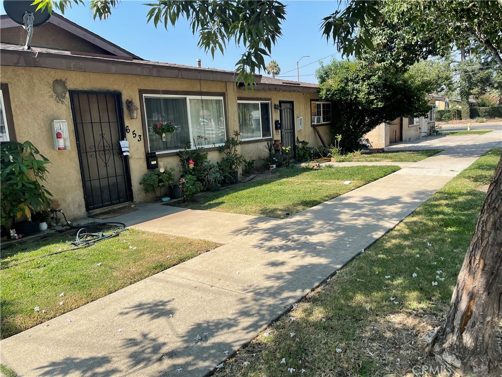 MLS #OC25184094 img 9