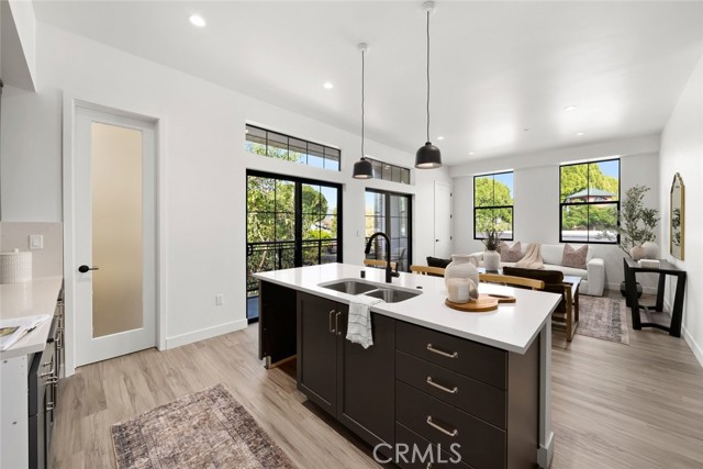 Detail Gallery Image 3 of 66 For 581 Higuera St #202,  San Luis Obispo,  CA 93401 - 2 Beds | 2 Baths