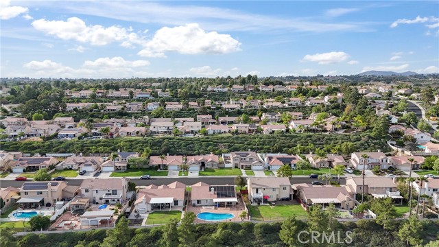 Detail Gallery Image 49 of 59 For 33281 via Chapparo, Temecula,  CA 92592 - 3 Beds | 2 Baths
