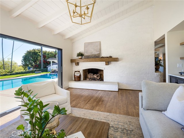 Detail Gallery Image 9 of 59 For 2636 Sunnyside Ridge Road, Rancho Palos Verdes,  CA 90275 - 4 Beds | 3 Baths