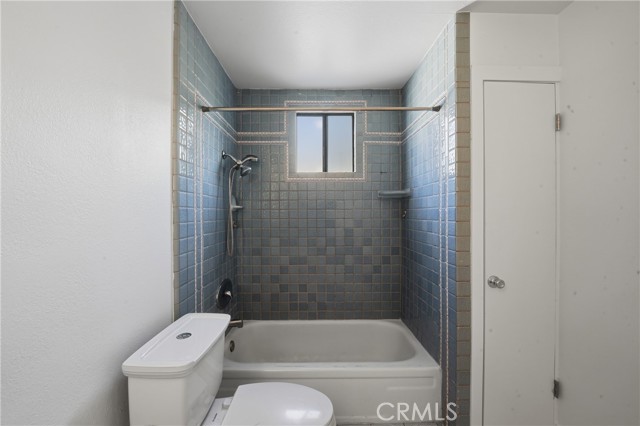 Detail Gallery Image 45 of 67 For 658 Glenmore, Glendale,  CA 91206 - 4 Beds | 3 Baths