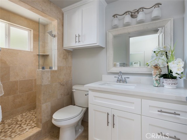 2011 Macarthur Street, Rancho Palos Verdes, California 90275, 3 Bedrooms Bedrooms, ,3 BathroomsBathrooms,Residential,Sold,Macarthur,PV21191461