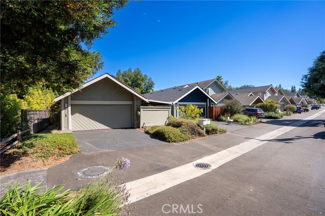 Detail Gallery Image 3 of 21 For 201 Lockewood Ln, Scotts Valley,  CA 95066 - 3 Beds | 2 Baths