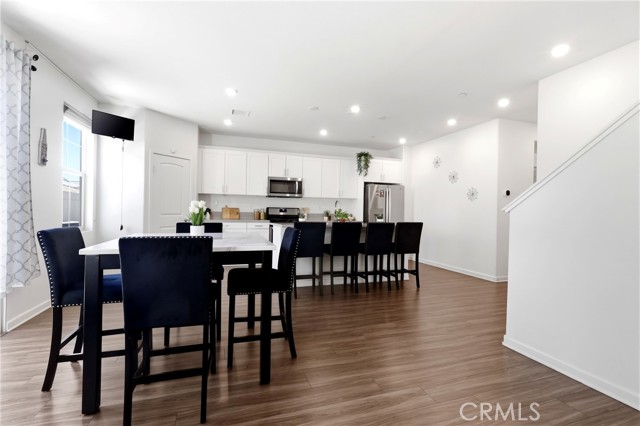 Detail Gallery Image 15 of 38 For 475 N Glenwood, Rialto,  CA 92376 - 5 Beds | 3/1 Baths