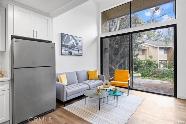 163 Pineview, Irvine CA: https://media.crmls.org/medias/d8c5af86-501f-4c1e-9df5-4015d4c1127f.jpg