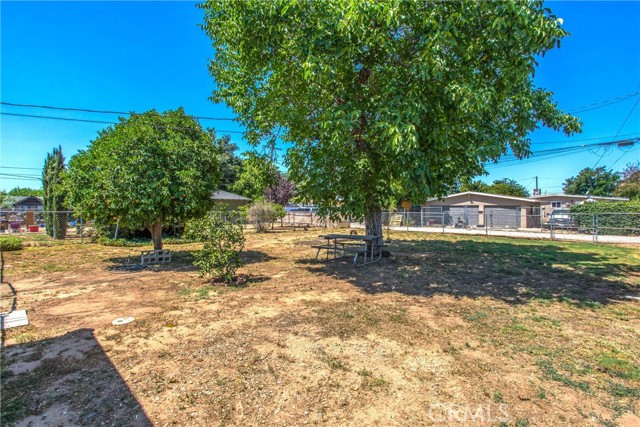Detail Gallery Image 33 of 39 For 961 Orange Ave, Beaumont,  CA 92223 - 2 Beds | 2 Baths