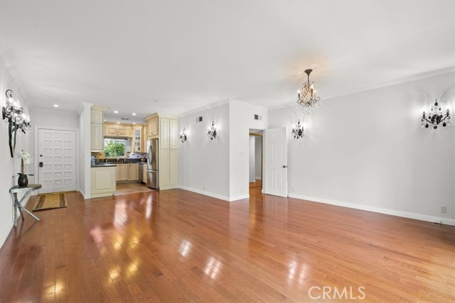 Detail Gallery Image 7 of 33 For 1228 N La Cienega Bld #203,  West Hollywood,  CA 90069 - 2 Beds | 2 Baths