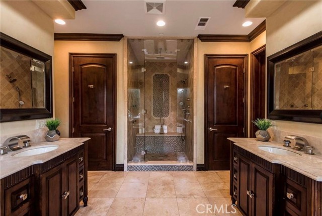 Detail Gallery Image 12 of 26 For 1441 Robmar, Beverly Hills,  CA 90210 - 7 Beds | 7/1 Baths