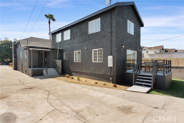 5732 Hillcrest Drive, Los Angeles CA: https://media.crmls.org/medias/d8ca3c0a-c5e8-418c-82f8-fcd4c24ee790.jpg