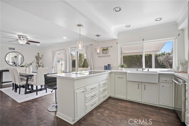 Front Image Thumbnail for CRPW26027407