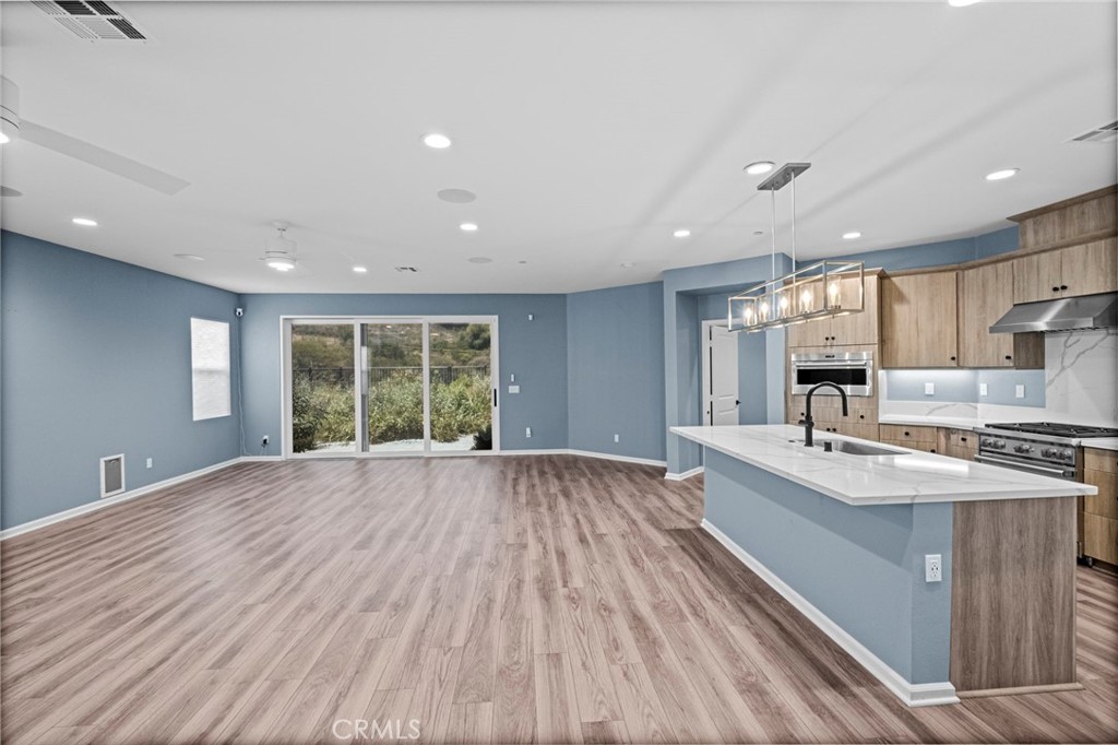 1373 Topanga Drive - photo 17
