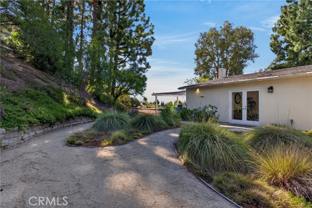 18658 Brymer Street photo 45