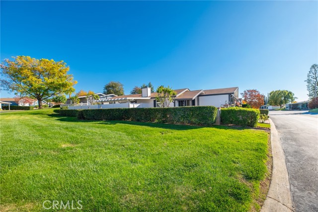 Detail Gallery Image 4 of 55 For 10961 Desert Lawn Dr #86,  Calimesa,  CA 92320 - 3 Beds | 2 Baths