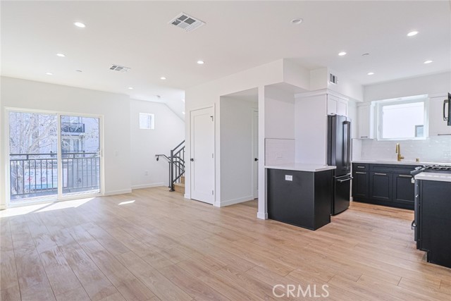 1227 N June Street, Hollywood CA: https://media.crmls.org/medias/d8cc7398-f789-4e66-80a8-788477c3cf1b.jpg