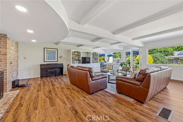 Image 35 of 67 For 1035 North Bear Creek Dr