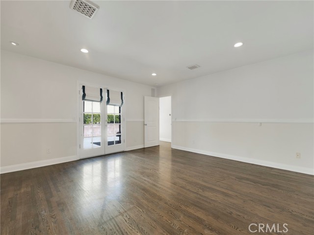 Detail Gallery Image 15 of 33 For 4231 Stern, Sherman Oaks,  CA 91423 - 4 Beds | 3 Baths