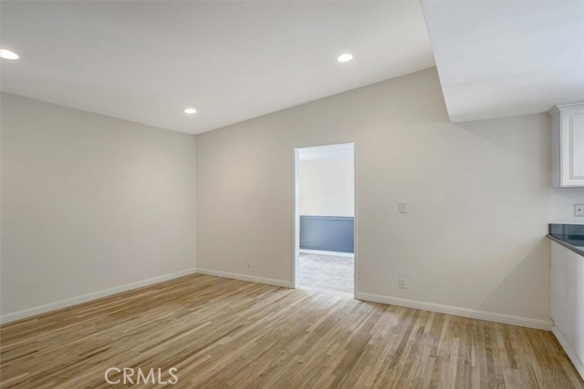 18500 Celtic Street, Porter Ranch CA: https://media.crmls.org/medias/d8cd3db0-b2f8-4af7-a10a-afcd0df9d068.jpg