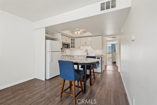 Detail Gallery Image 4 of 22 For 9653 Spyglass Ave #110,  Desert Hot Springs,  CA 92240 - 1 Beds | 1 Baths
