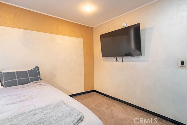 Detail Gallery Image 12 of 16 For 15024 Nordhoff #5,  North Hills,  CA 91343 - 3 Beds | 3 Baths