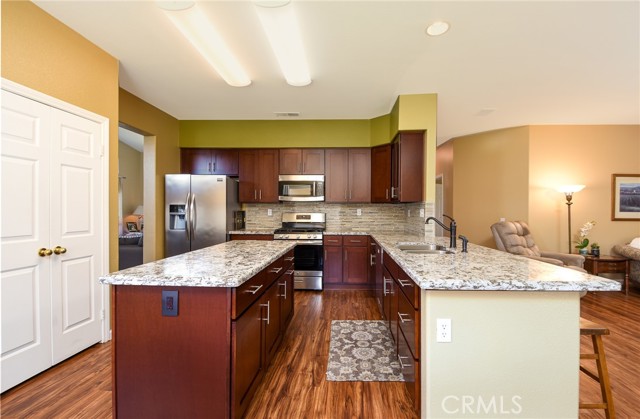 2898 Briarhaven Lane, Corona CA: https://media.crmls.org/medias/d8ce7b11-c34c-4459-b5dd-e3a41b293c60.jpg