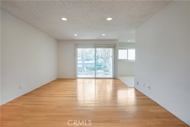 Detail Gallery Image 8 of 52 For 23675 Park Capri #24,  Calabasas,  CA 91302 - 2 Beds | 2 Baths