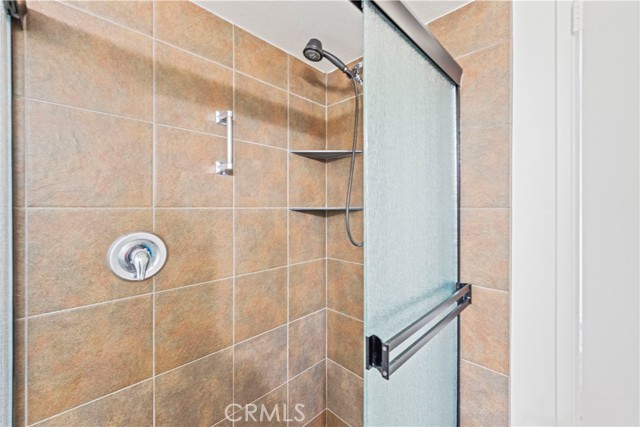 2 Bed Home for Sale in Newhall, California