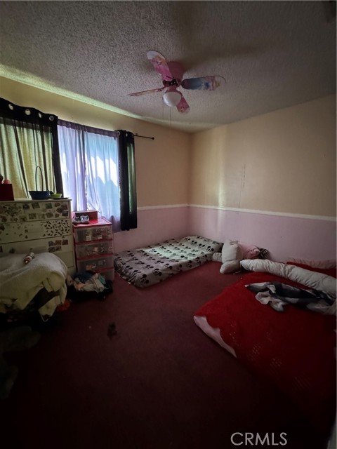 Detail Gallery Image 15 of 33 For 7900 Pinyon Ave, Fontana,  CA 92336 - 4 Beds | 2 Baths