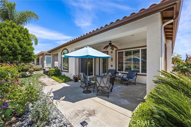 9121 Wooded Hill Drive, Corona CA: https://media.crmls.org/medias/d8d031a9-cb68-446c-81d8-9cb0994daebe.jpg