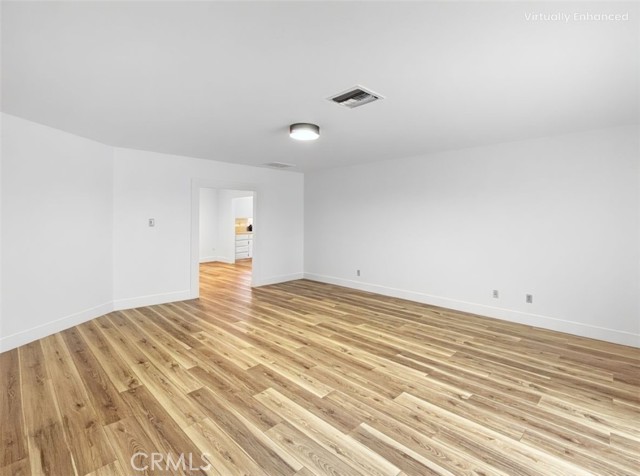 Detail Gallery Image 3 of 16 For 836 E New York, Long Beach,  CA 90813 - 3 Beds | 2 Baths