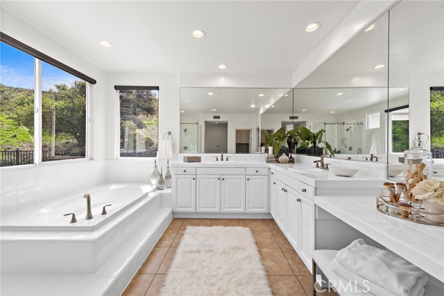 Detail Gallery Image 43 of 67 For 22 Van Gogh Way, Coto de Caza,  CA 92679 - 5 Beds | 4 Baths