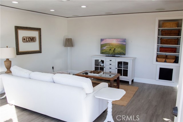 Detail Gallery Image 4 of 32 For 37645 via De Los Arboles #B,  Temecula,  CA 92592 - 1 Beds | 1 Baths