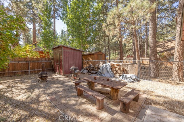 Detail Gallery Image 15 of 17 For 726 Maltby Bld, Big Bear City,  CA 92314 - 3 Beds | 1 Baths