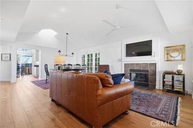 Image 1 of 38 For 26352 Ivrea  