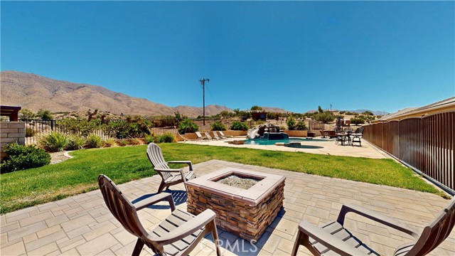 Detail Gallery Image 5 of 75 For Address Is Not Disclosed, Apple Valley,  CA 92308 - 5 Beds | 3/1 Baths