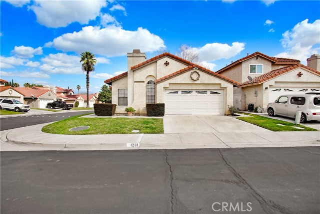 Detail Gallery Image 1 of 1 For 1231 S Iris Ave, Rialto,  CA 92376 - 3 Beds | 2 Baths