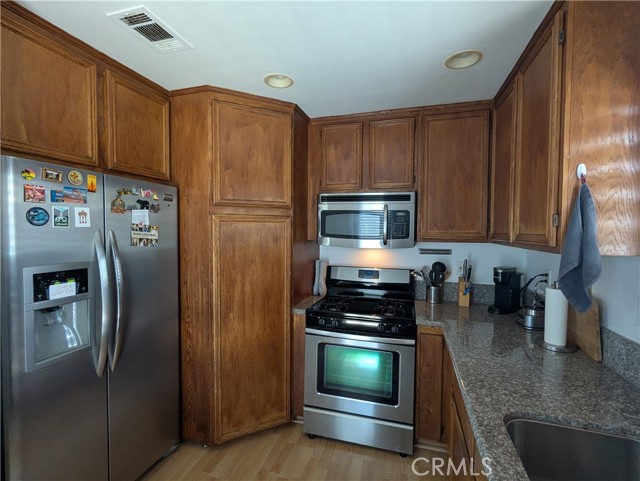 Detail Gallery Image 11 of 32 For 47 Red Bud, Aliso Viejo,  CA 92656 - 2 Beds | 2 Baths