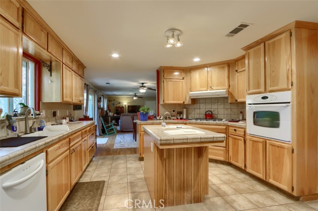 Detail Gallery Image 16 of 51 For 4733 Hirsch, Mariposa,  CA 95338 - 3 Beds | 2 Baths