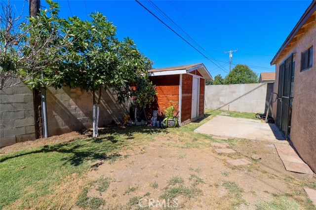 Detail Gallery Image 24 of 31 For 2225 W 153rd St, Compton,  CA 90220 - 3 Beds | 1/1 Baths