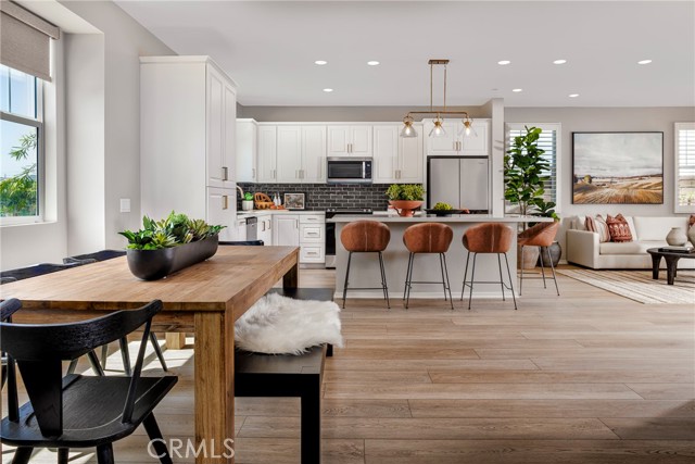 Detail Gallery Image 6 of 67 For 4166 S. Cleome Paseo, Ontario,  CA 91761 - 4 Beds | 2/1 Baths