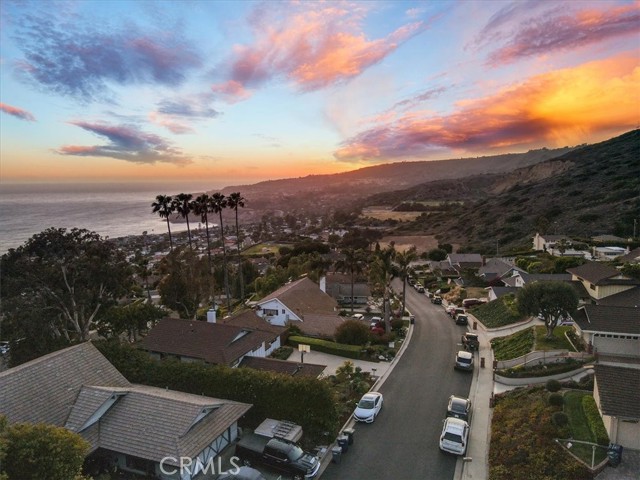 3555 Vigilance Drive, Rancho Palos Verdes, California 90275, 4 Bedrooms Bedrooms, ,3 BathroomsBathrooms,Residential,Sold,Vigilance,PV22100295