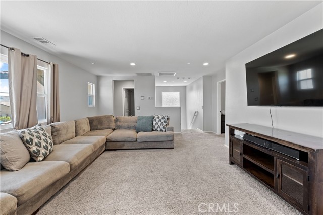 Detail Gallery Image 27 of 52 For 11832 Espola Pl, Victorville,  CA 92392 - 4 Beds | 3 Baths